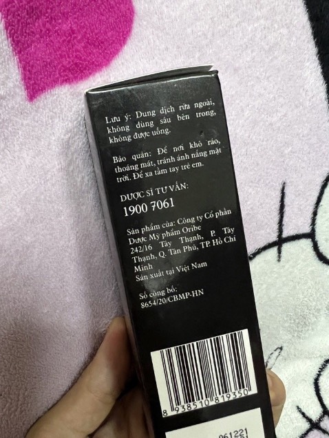 ottoke mùi thơm kiểu sang như nước hoa á kiểu phớt phớt nhẹ. Mua thử 1 chai cho ny dùng tui dùng loại cho con gái riêng cũng thơm ko kém nha