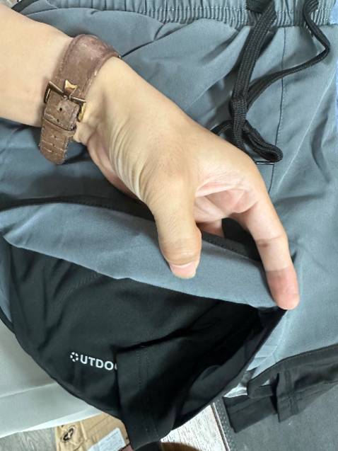 Shop giao đúng mẫu ,mặc thoải mái cho vận động