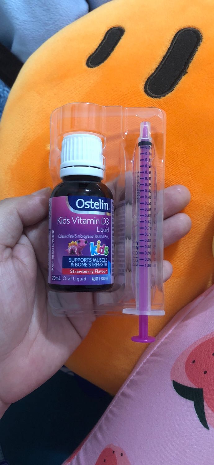 Shop để Thoòng tin sản phẩm không có tâm. Đây là dạng liquid chỉ dùng cho trẻ từ 6 tháng đến 12 tuổi. Bé mình thì mới sinh thôi, không dùng được. Mình cũng không tiện ra ngoài để đi đổi, rất bất tiện!