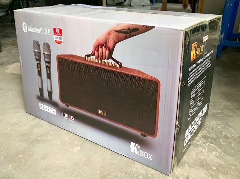 Âm thanh hay, micro rất hút, hát nhẹ