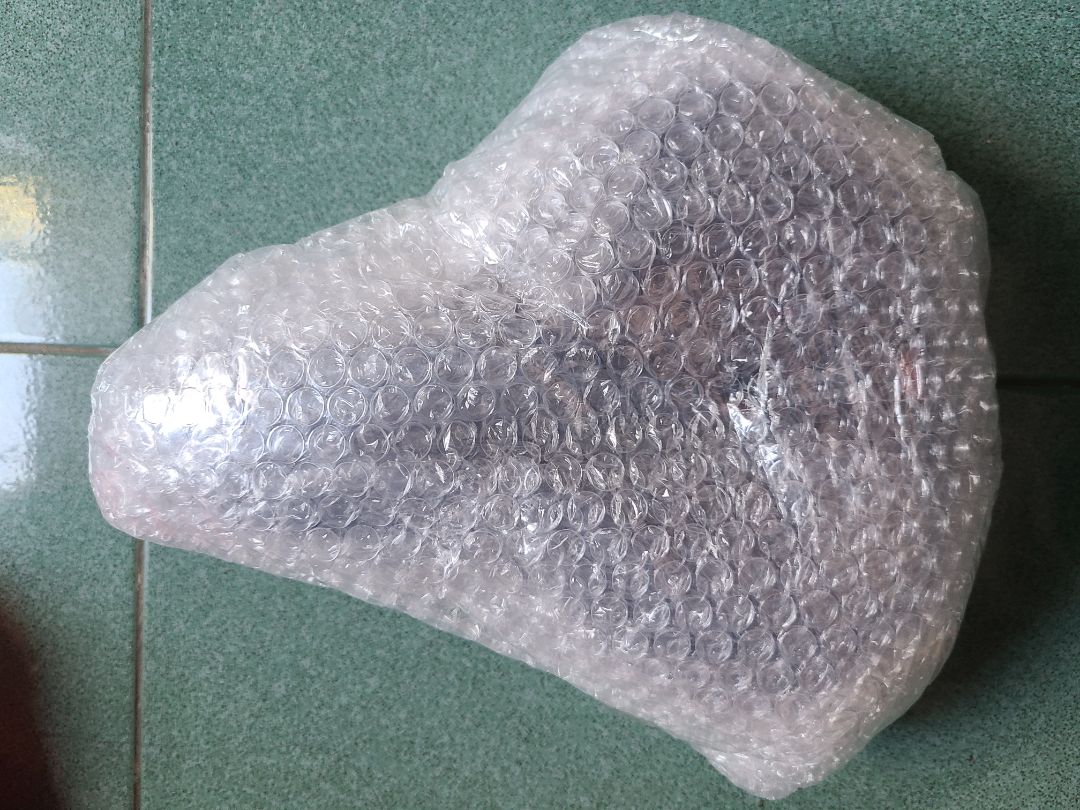 Mẫu mã đẹp, chất lượng, khuyến khích tất cả mọi người đi xe đạp nên mua để sử dụng. 10 điểm + 5 sao cho shop và tiki