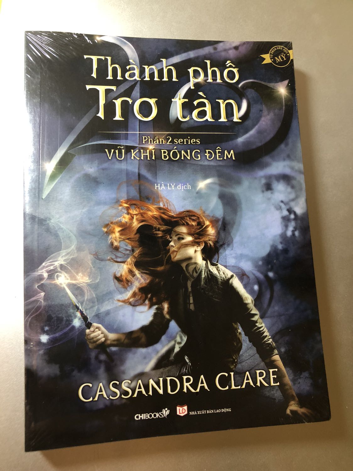 giao hành nhanh, đóng gói kỹ càng nên sách không bị hư gì hết