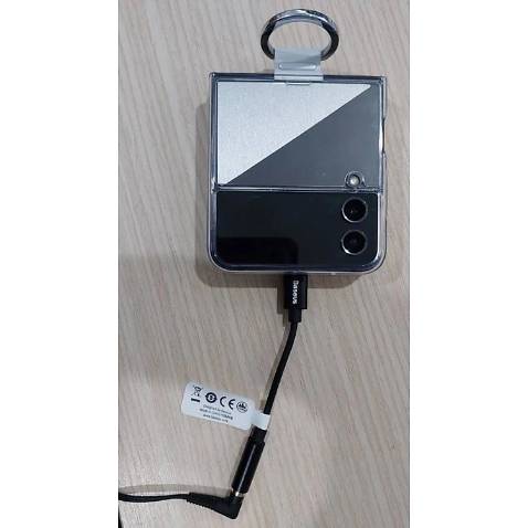 Hàng chính hãng đẹp chuẩn, nhìn qua thấy chắc chắn và cao cấp.
Âm thanh nghe hay êm, có hỗ trợ mic, nghe như cổng gốc
Hài lòng về sản phẩm