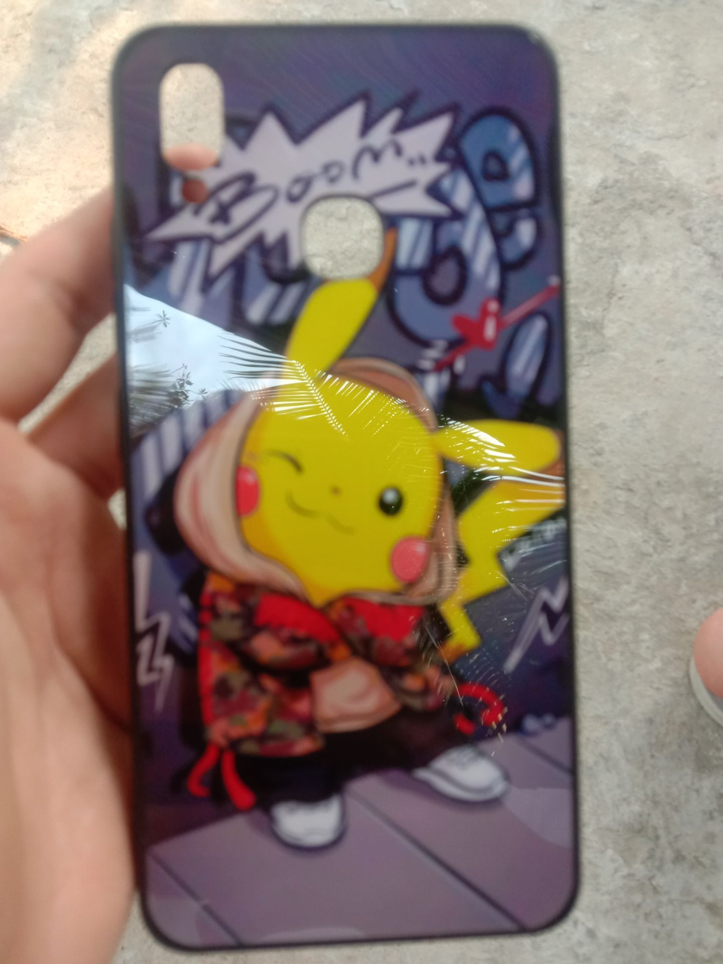 chất lượng sản phẩm tốt và hình ảnh đẹp nhưng còn 1 số góc ở cạnh vẫn còn hở thấy rõ. Mong nhà sản xuất lưu tâm đến vấn đề này. Nói chung là ok!!!!!