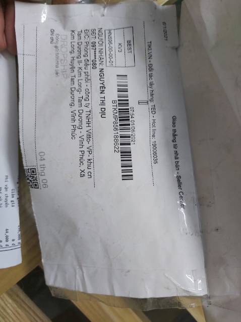 Đặt hàng 2 sản phẩm mà chỉ nhận được 1 sản phẩm, tiền đã trả đủ 2 sp cho bên vận chuyển, bà con không nên mua hàng của shop