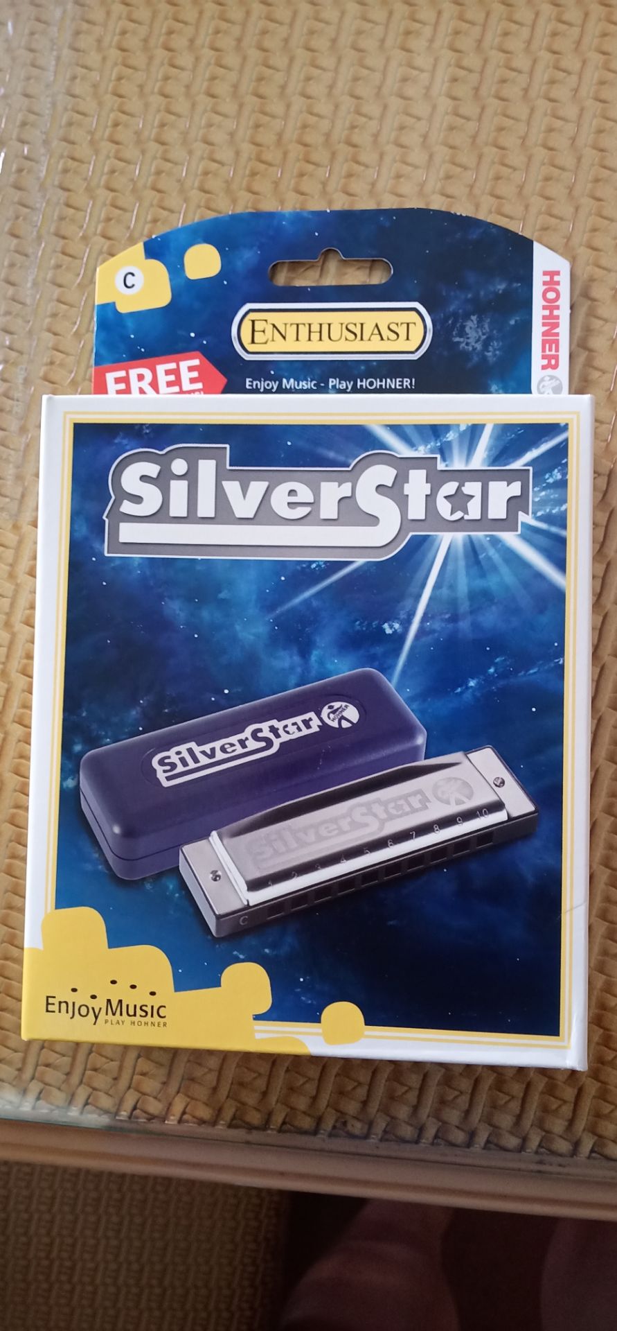 Sản phẩm đóng gói kỹ, giao hàng siêu nhanh, sớm hơn dự kiến 2 ngày, còn về chất lượng thì mình chỉ có câu : "tiền nào của đó" !