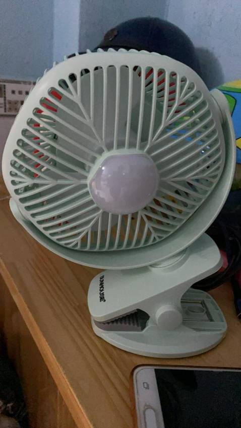Quạt xịn xò . Màu đẹp dùng rất thích. Để bàn làm việc mùa nóng quá hợp lý