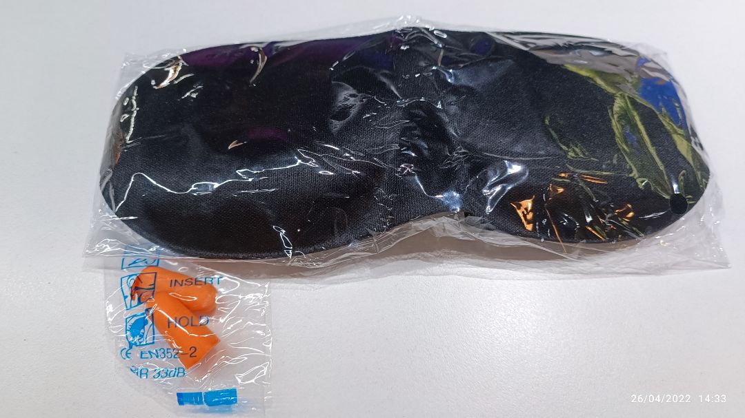 Có quà tặng kèm. Giao nhanh. Che mắt mềm mại dễ chịu