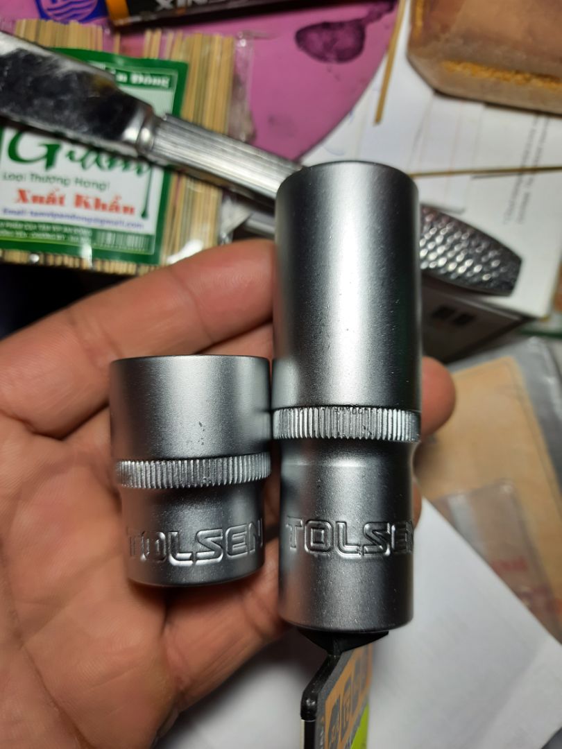 Hàng rất đẹp sắc nét... chuẩn hãng....khẩu ngắn mua trên này, khẩu dài mua ngoài chợ... cho nhiều sao... sẽ ủng hộ tiếp...