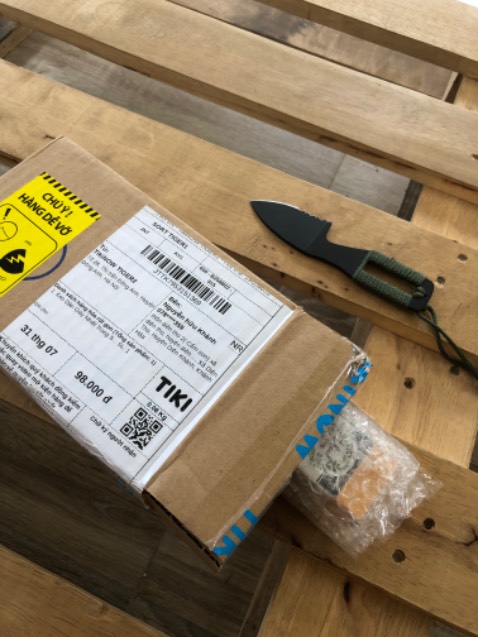 Hàng đóng kỹ, cẩn thận, đủ phụ kiện như quảng cáo,