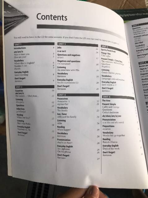 Sách được giao đúng như yêu cầu nhưng lúc giao hàng hơi chậm Sách được giao đúng như yêu cầu nhưng lúc giao hàng hơi chậm