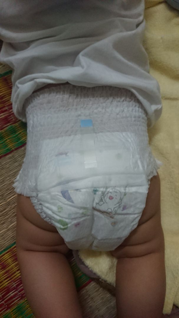 Sản phẩm chất lượng, mọi khi dùng màu xanh đã ok rùi, nay dùng màu trắng càng ưng hơn. Tuy hơi đau ví xí