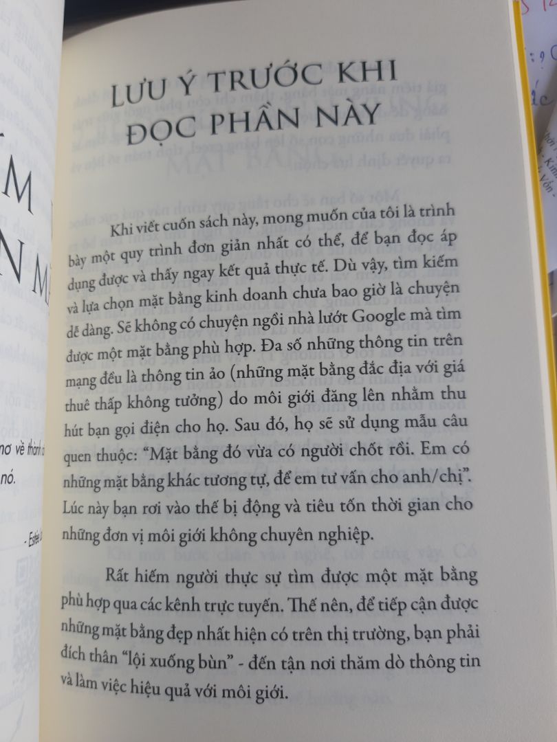 Trời ơi mua bữa giờ, đọc rồi mà nay mới nhớ ra để lên đánh giá 5 sao luôn. Đối với người "mới" như mình thì cuốn này như gãi đúng chỗ ngứa, mặc dù vậy vẫn cảm thấy có chút gì đó thiếu thiếu chưa có "đã", cảm giác vẫn thèm thuồng muốn được đọc thêm thêm chút nữa...