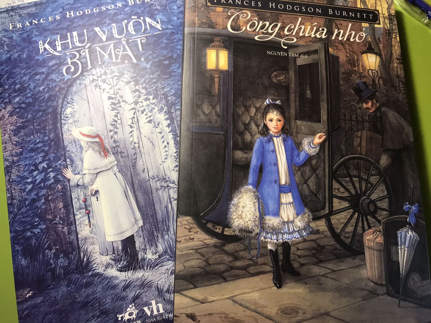 Nội dụng hay, bìa đẹp, đóng gói cẩn thận, giao hàng nhanh