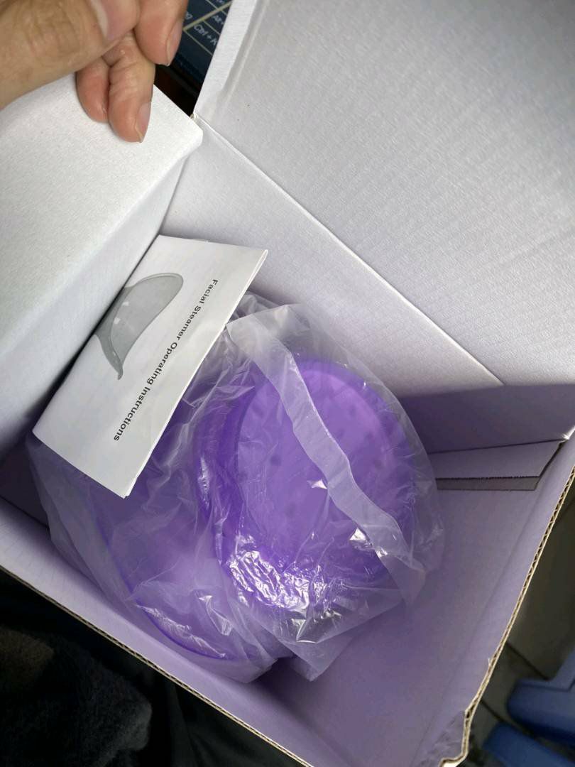 Shop rất nhiệt tình tư vấn. Máy xông thì tuyệt vời. Mình đặt cái shop giao ngay. Không cần phải chờ lâu. 10 điểm cho shop