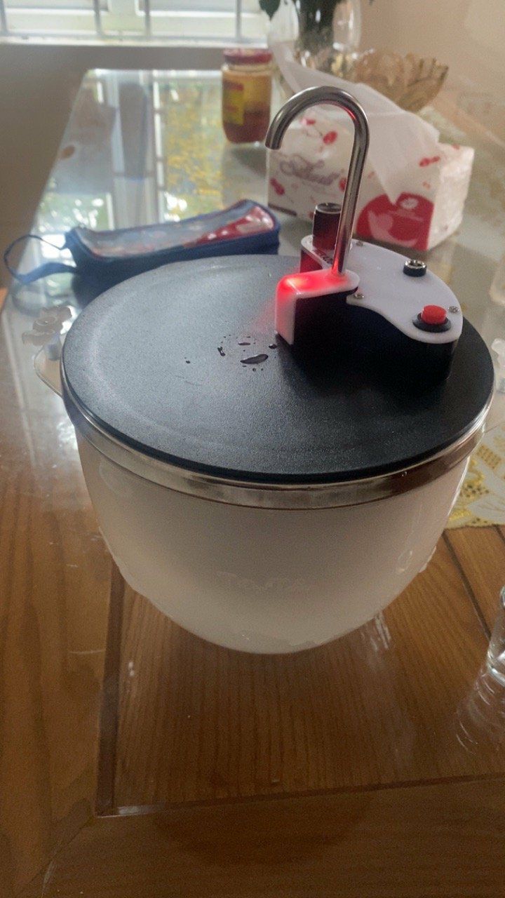 xịn sò phết mọi người ạ. lên mua nhé. thế này hok sợ các ông kêu ly đầy ly vơi