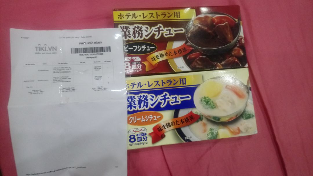 Đề nghị của hàng giao đúng sản phẩm đã đặt. Đặt một đằng giao một nẻo là sao?