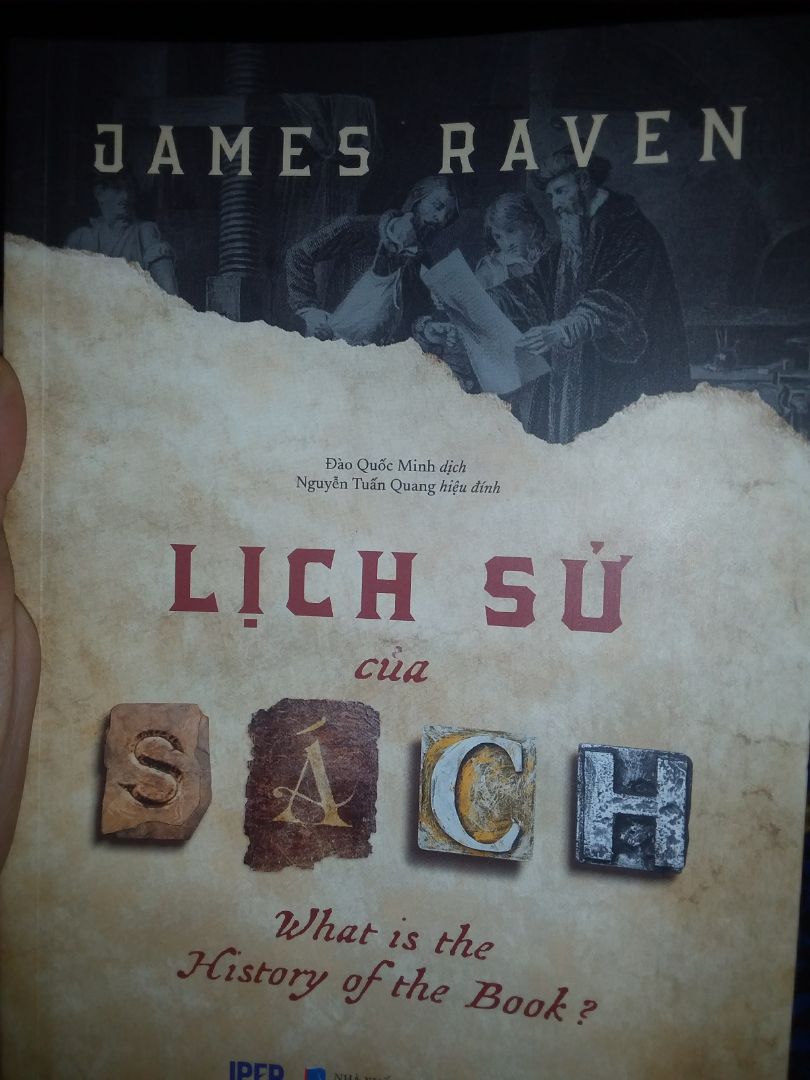 Sách hay. nội dung nói về quá trình hình thành của sách trong lịch sử nhân loại.
mùa dịch nên giao hàng lâu phát khóc.