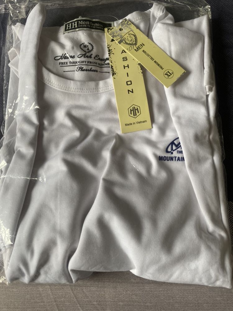 Đã mua lần 2 áo mặc vừa mát ok 5 sao Đã mua lần 2 áo mặc vừa mát ok 5 sao