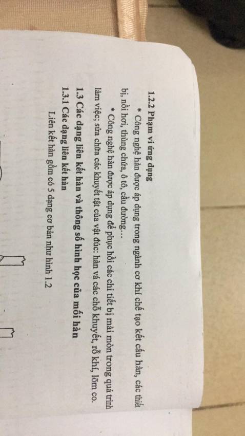 Ngoại quan sạch đẹp, không bị móp hay bẩn