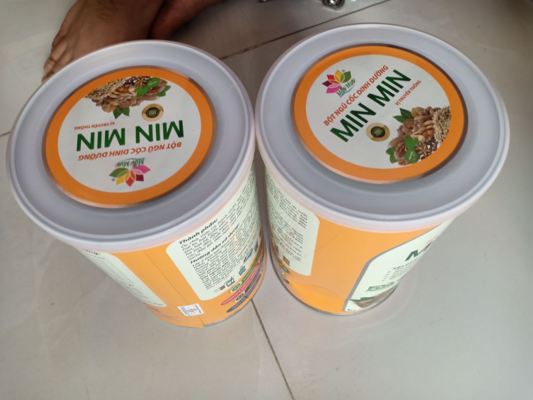 hàng được gói cẩn thận, mình rất hài lòng. sản phẩm ngũ cốc uống ngon, cung cấp đầy đủ dưỡng chất. mình mua combo 2 hộp rẻ hơn mua lẻ!