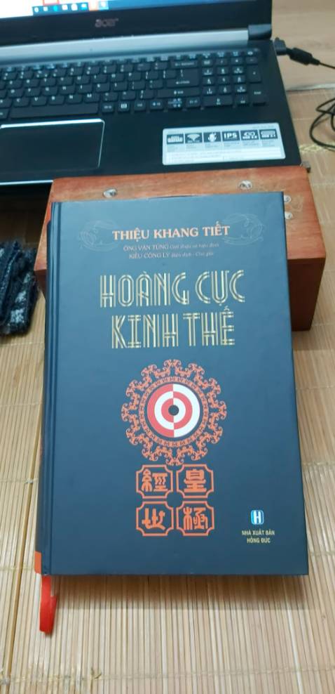 Sách in đẹp, bìa rất ấn tượng, hình ảnh nổi bật, bố cục hài hòa. Tôi sẽ tiếp tục ủng hộ shop Sách in đẹp, bìa rất ấn tượng, hình ảnh nổi bật, bố cục hài hòa. Tôi sẽ tiếp tục ủng hộ shop