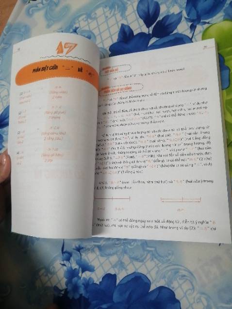 Sách đẹp, sách hay, truyện đính kèm cũng rất hữu ích, có đính kèm CD cho truyện. Rất thích ạ