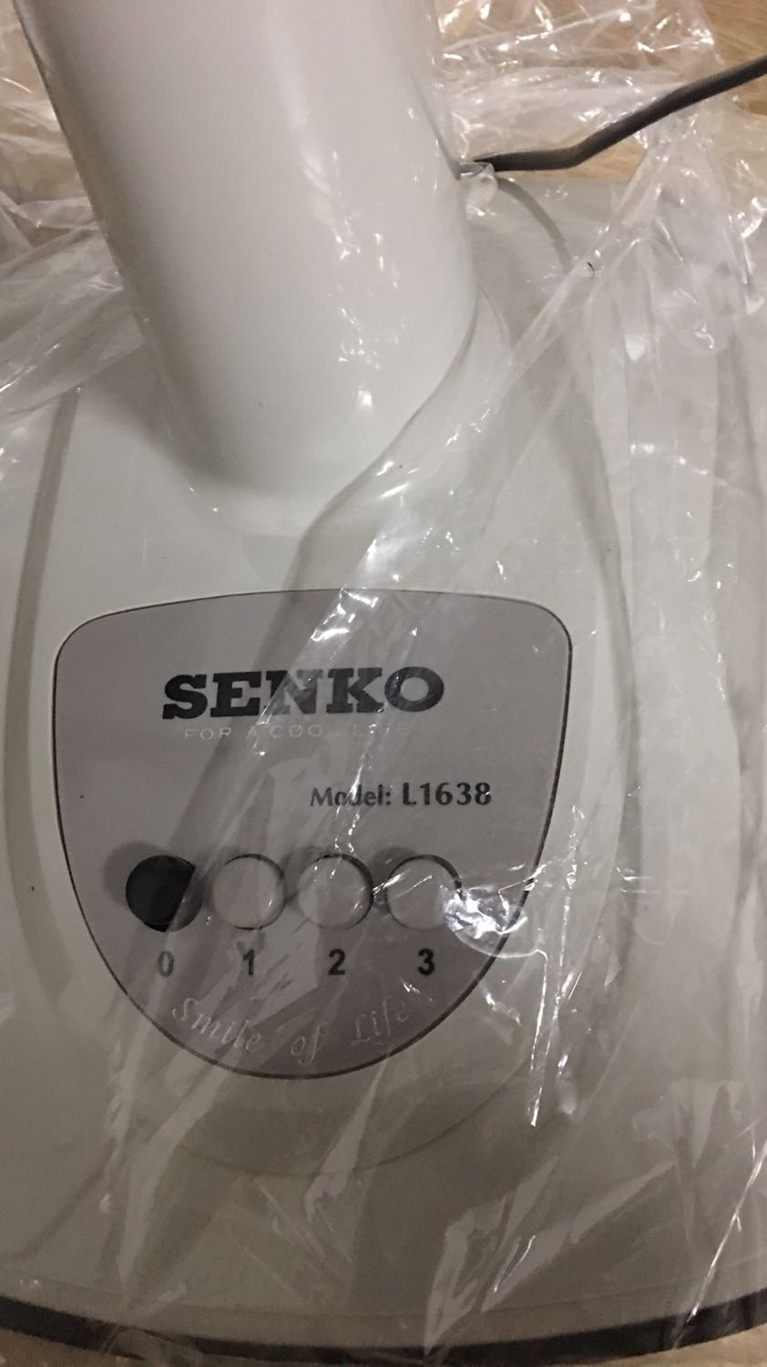 Rõ ràng đăng giảm mã L1338 mà đi gửi mã L1368
Nhận hàng vì tội anh ship đi giao lúc trưa nắng mà giỏ đầy hàng. Chứ ko mình trả gấp gãy.