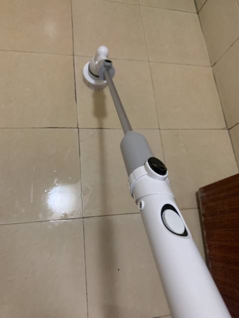 Hàng chuẩn hãng, giá rẻ hơn các shop khác tầm hơn 50k. Hỏi shop sao rẻ vậy thì b ấy trả lời do đặt hàng số lượng lớn nên giá tốt. Mình nhận hàng cái ưng luôn. Khớp nối lắp dễ dàng. Cũng dễ thao tác do ko nặng lắm. Đã đặt thêm 1 bộ cho bố mẹ đỡ cúi đau lưng