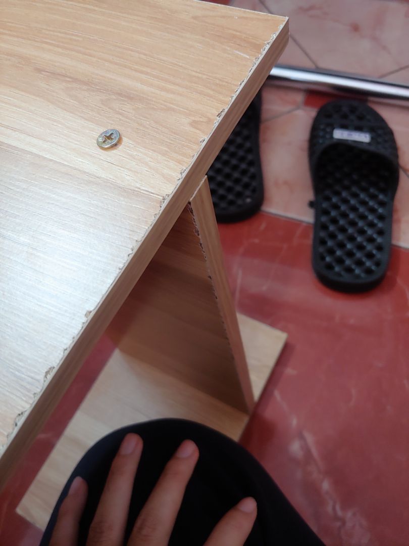 vừa nhận được cách đây 5p, *** lần đầu mua hàng trên tiki mà bị phải cảnh này. Từ nay bớt tin tưởng tiki đi là vừa. hàng toàn hỏng với lỗi.