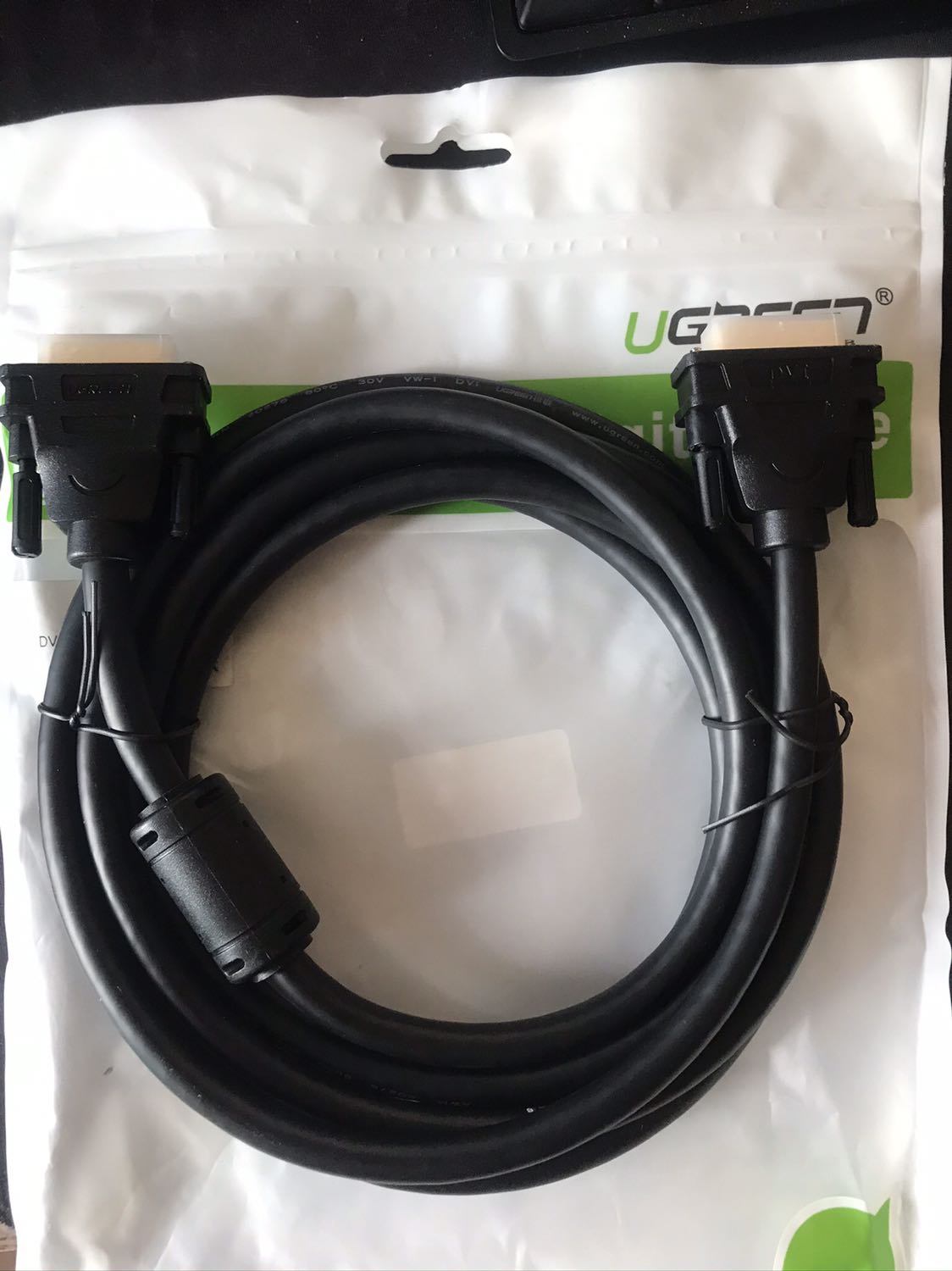 Tiki giao hàng nhanh, đóng gói đẹp, dây chính hãng chắc chắn đủ đồ dài, đầu nối đc mạ vàng.