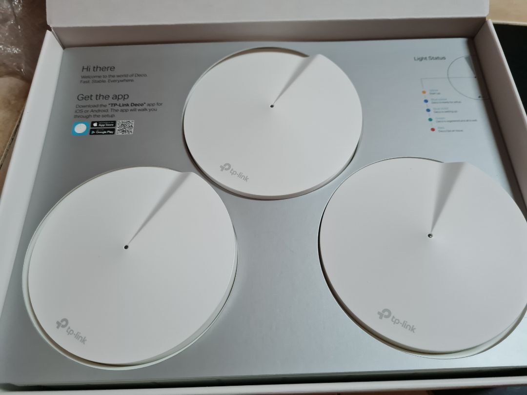 Giao hàng rất nhanh khi mới hơn 1 giờ đã nhận được hàng với Tiki Now ngay sau dịch. Setup đơn giản và hiệu quả, nhà 4 tầng sau khi lắp đặt thì phủ được hết cả nhà và mọi ngóc nghách, min ~20 mbs. Món đáng lẽ ra mình phải mua từ lâu cho gia đình. Giao hàng rất nhanh khi mới hơn 1 giờ đã nhận được hàng với Tiki Now ngay sau dịch. Setup đơn giản và hiệu quả, nhà 4 tầng sau khi lắp đặt thì phủ được hết cả nhà và mọi ngóc nghách, min ~20 mbs. Món đáng lẽ ra mình phải mua từ lâu cho gia đình.