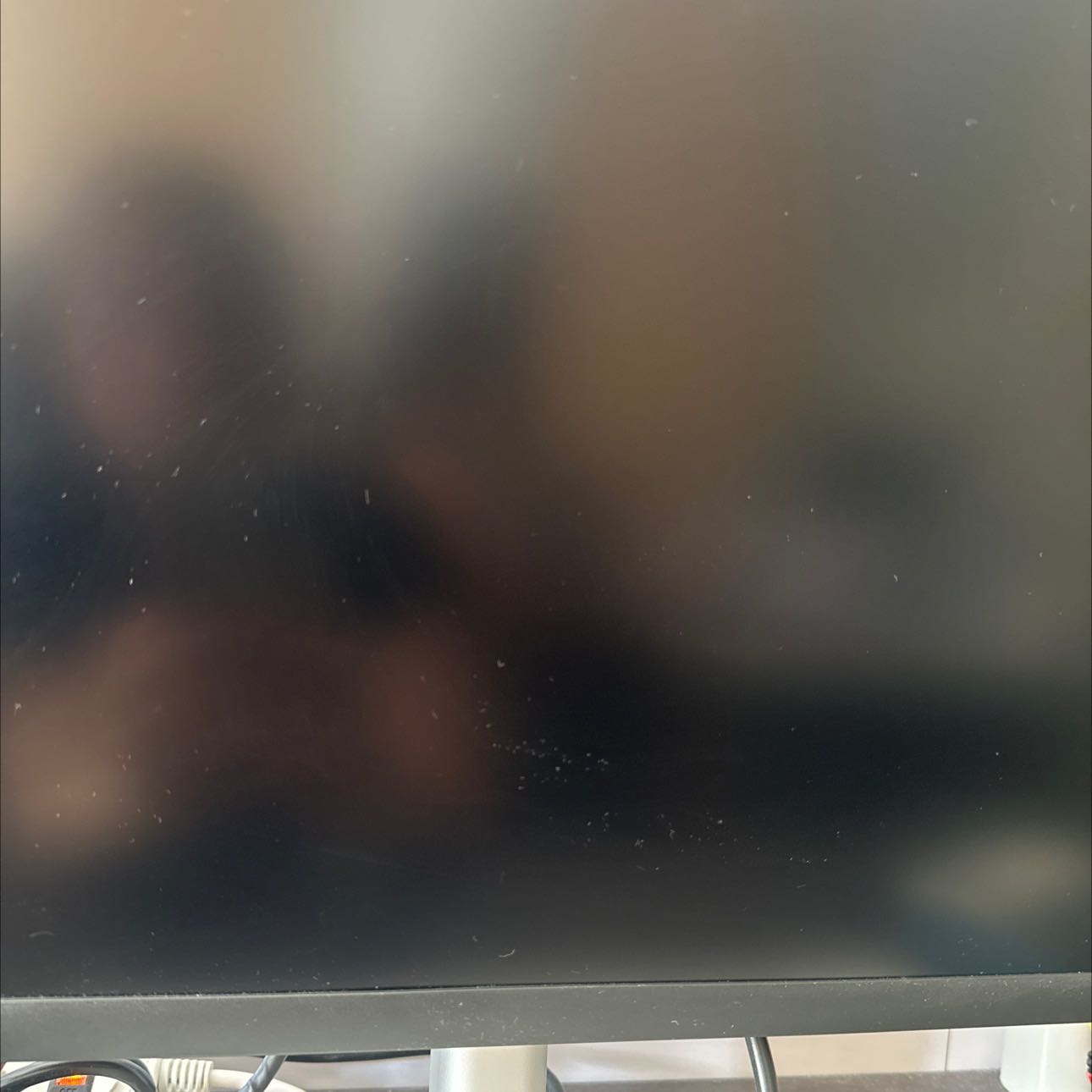 Quá tệ. Dùng được nửa năm, thì không lên nguồn nữa, tuy nhiên do mình đi công tác xa nên giờ mới có thời gian để gọi tiki hỗ trợ bảo hành. Không biết có tốn nhiều thời gian không đây, đã bận mà còn gặp cảnh này.