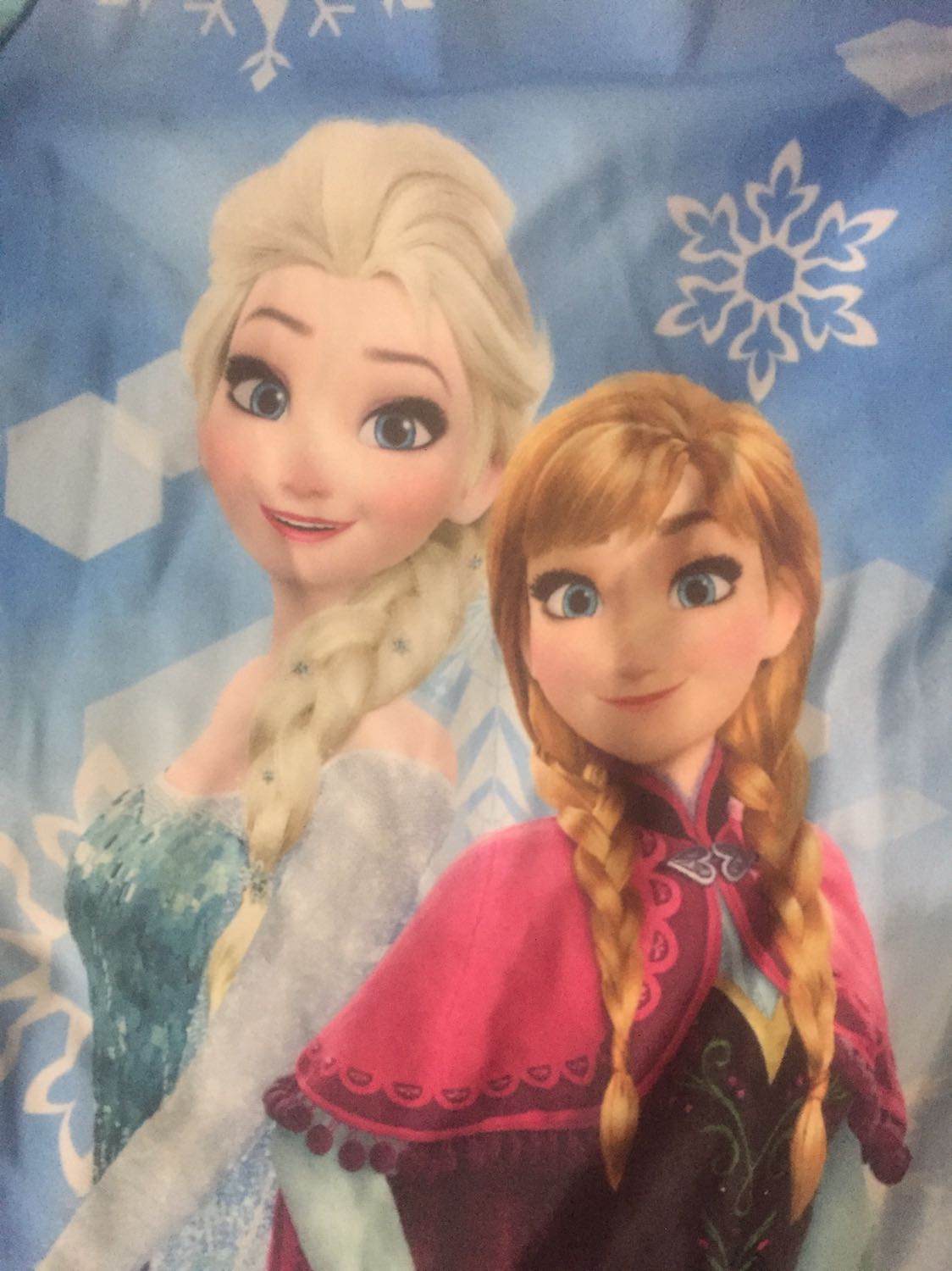 Mình mua cho em gái mình, ẻm năm nay 10t mình mua size 9-10t nó mặc vừa như in. Cảm ơn shop