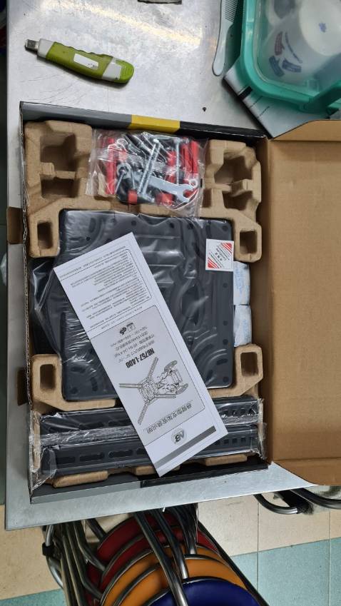 Giao hàng nhanh...đóng gói cẩn thận...sản phẩm đẹp...cơ động...hài lòng...