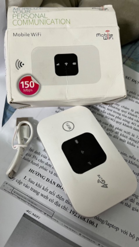 Giao sai sản phẩm. Sản phẩm giao sai thì nhìn như đã qua sử dụng. Gọi điện cho shop thì đổ lỗi cho vận chuyển. Đã yêu cầu hoàn hàng trả lại tiền . Rất tệ.