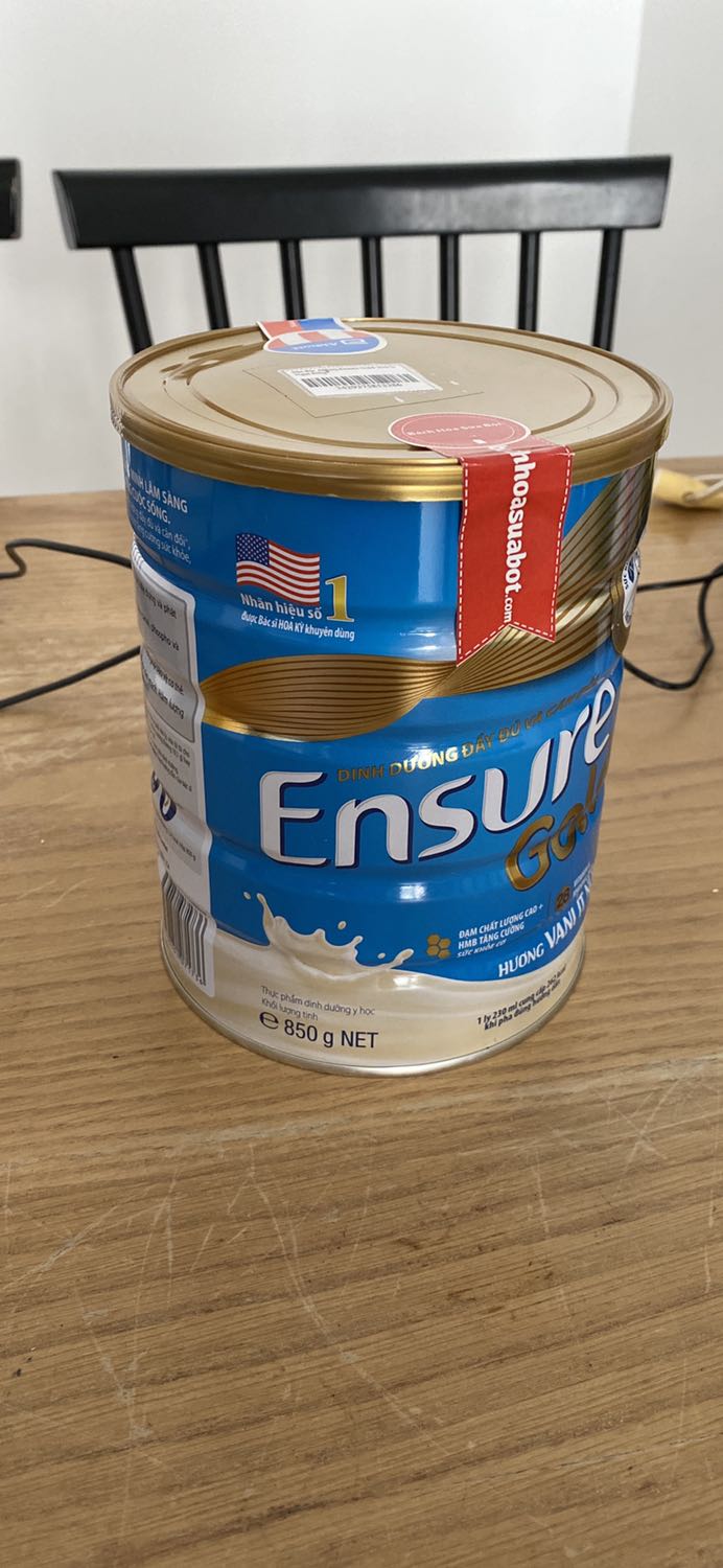 Tiki giao nhanh. Mà hình như giao nhầm loại bình thường trong khi mình đặt loại ít đường. Nhưng cũng ok. Giá tốt giao nhanh là ok rồi