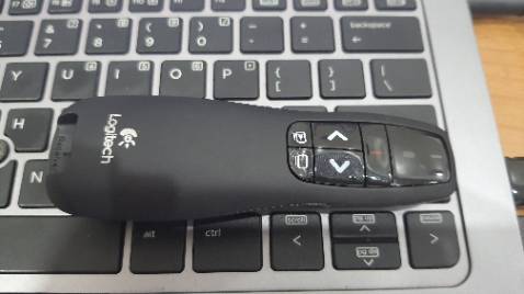 Chất lượng tạm ổn, giao hàng hơi lâu, cho 5 sao vì shop có nhiều quà tặng mặc dù chẳng làm gì với mấy thứ quà tặng đó