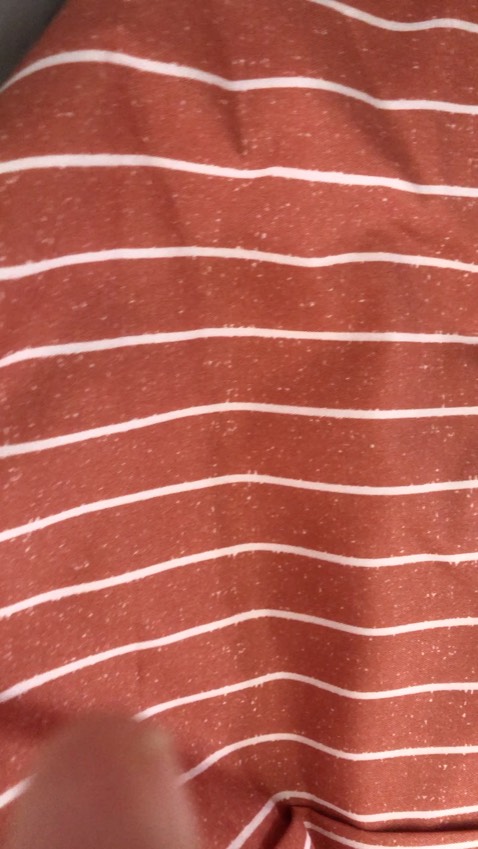 màu dễ thương, vải mỏng