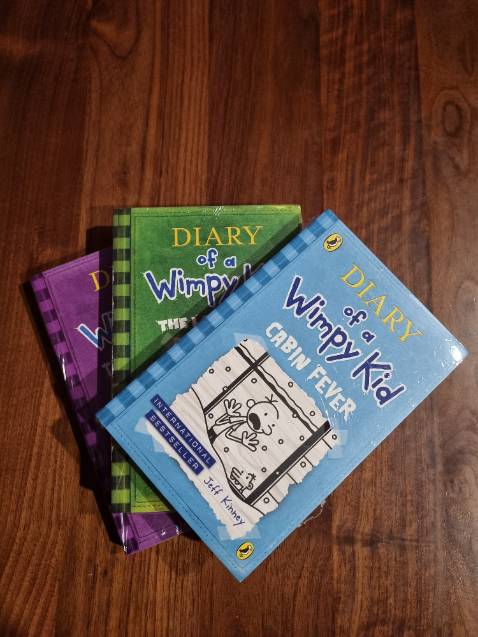 Nội dung phong phú, cung cấp nhiều kiến thức bổ ích, minh họa sinh động, chất lượng giấy tốt, màu in sắc nét, đóng gói cẩn thận.