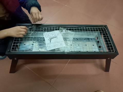 Sản phẩm đúng như hình. Giao hàng đúng hạn. Chất liệu gia công tốt, dày dặn, ko èo uột như mấy đồ giá rẻ