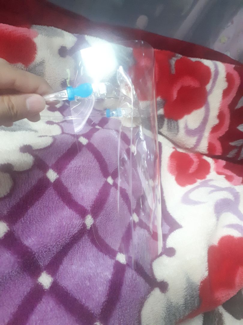 giao hàng mặt kính bị bẻ gập 2 bên. ko có tính thẩm mỹ. ông giao hàng thì ko có tiền thừa phải tốn thêm 5k cho ổng nữa. nhưng sản phẩm vẫn nhìn đc và bảo vệ đc mặt. cho 3 sao. giao hàng mặt kính bị bẻ gập 2 bên. ko có tính thẩm mỹ. ông giao hàng thì ko có tiền thừa phải tốn thêm 5k cho ổng nữa. nhưng sản phẩm vẫn nhìn đc và bảo vệ đc mặt. cho 3 sao.