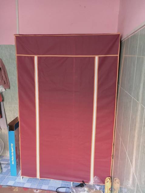 Hiiiiiii shop, tớ đã mua 3 lần tủ vải của shop, hôm nay mới đánh giá
Chất lượng SP rất rốt, vải rất dai, khung chắc chắn đựng được nhiều đồ nặng, lắp quá dễ
Giá lại rất Ok, rất ủng hộ shop, sẽ giới thiệu bạn bè tới shop
Shop xứng đáng được 5 sao, vì tủ rất chắc và đẹp, 
Cảm ơn shop và sẽ quay lại
Có điều mấy đơn thì có lúc chậm có lúc nhanh, tủ thì có đợt khóa này có đợt khóa khác, nhưng hem sao!!