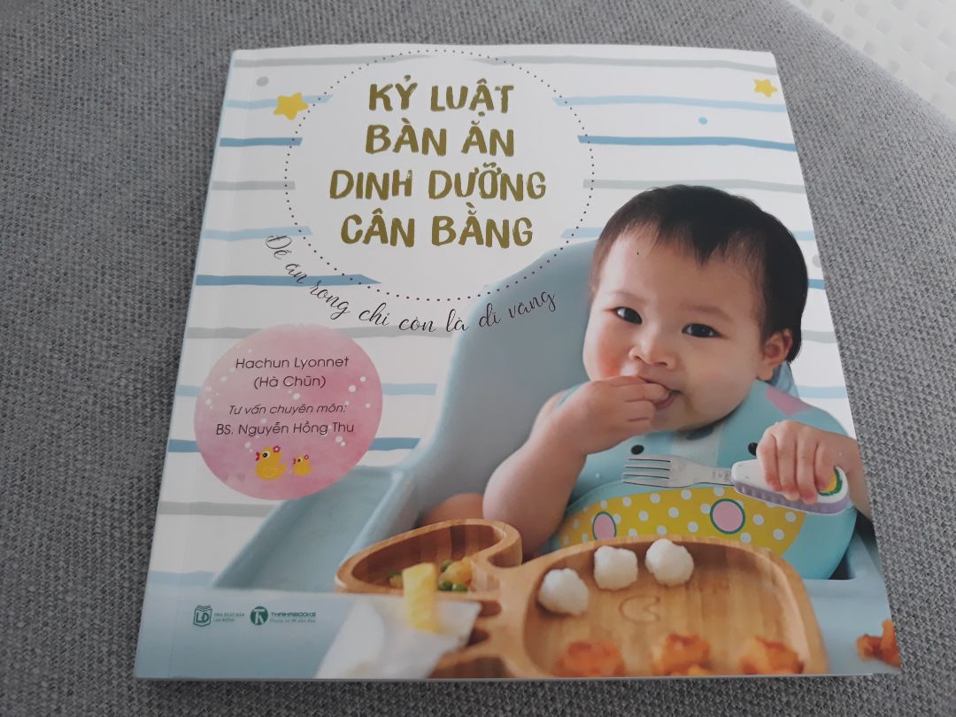 Đóng gói cẩn thận, sách hay,thiết kế bắt mắt, hữu ích cho các mẹ. Đóng gói cẩn thận, sách hay,thiết kế bắt mắt, hữu ích cho các mẹ.