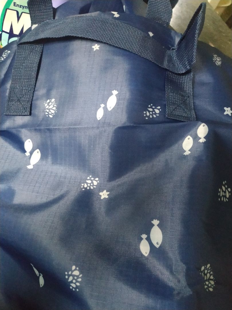 mua túi hút chân không mà giao 3 túi này. cảm thấy bị *** dối. ko thể tin mua chọn tiki vẫn bị thế này