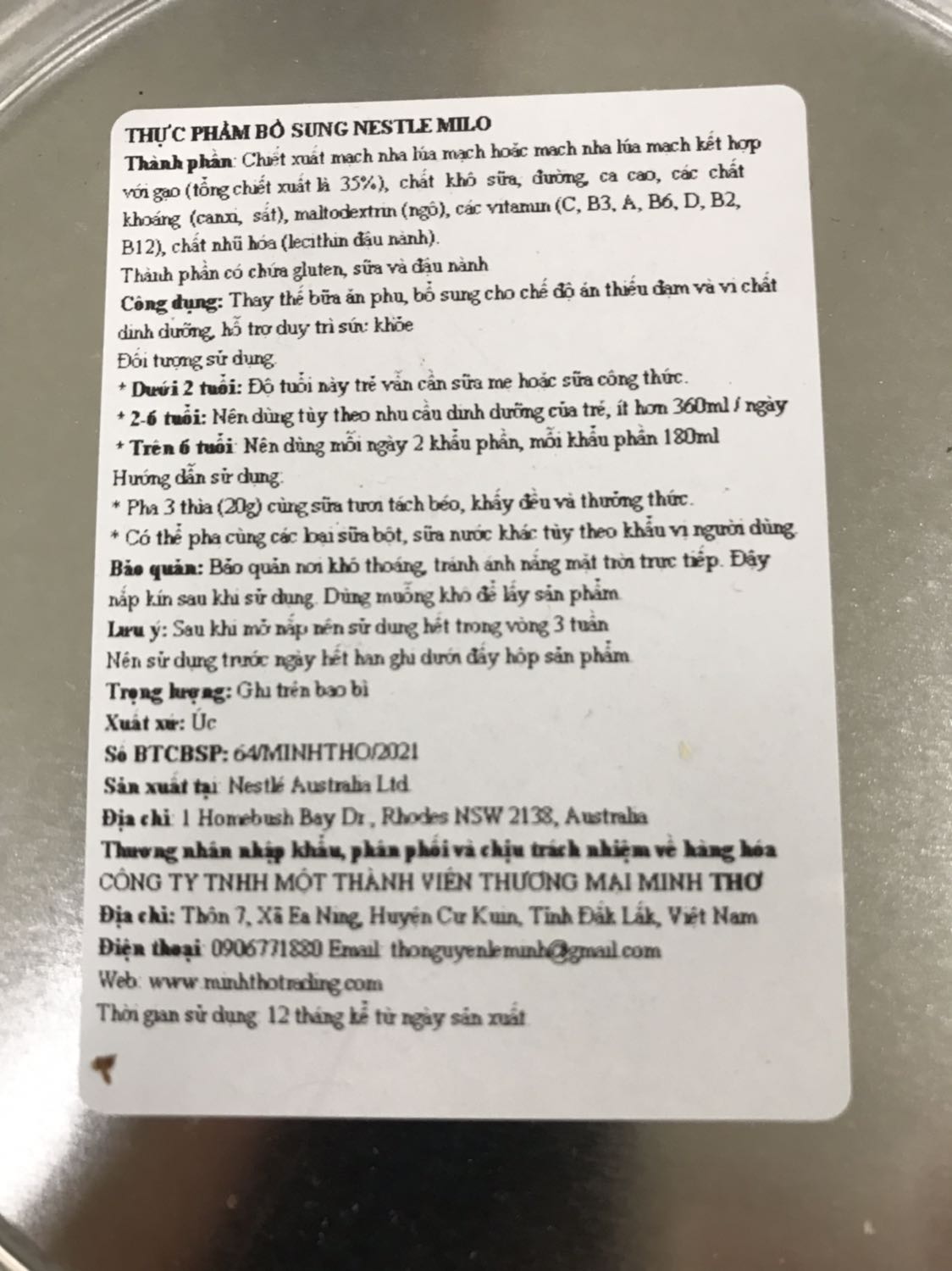 Mua hộp thứ 2 rồi. Hộp thứ 1 ăn okay. Hộp thứ 2 ko hiểu sao mình thấy bột ko được mịn và sẫm màu như hộp 1. Ăn thì chưa cảm nhận dc gì khác. Hoặc do mình trộn với nhiều thứ quá.