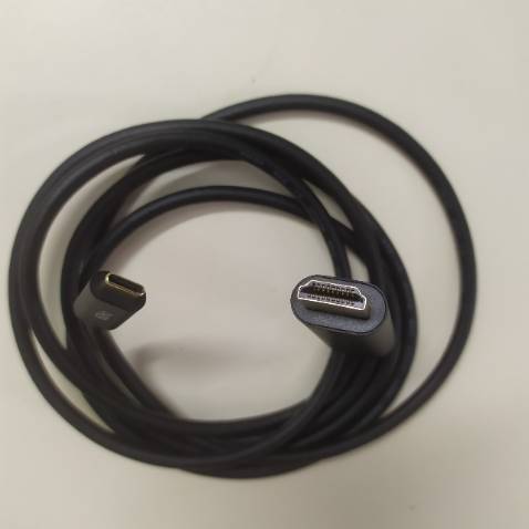 Hàng đúng như mô tả, truyền tải dữ liệu nhanh, video sắc nét, dây dài gần 2m nên rất thuận tiện khi kết nối thiết bị ở xa,... mình xài nhiều sản phẩm của Choetech rồi thấy rất tốt, sẽ tiếp tục ủng hộ nếu có nhu cầu