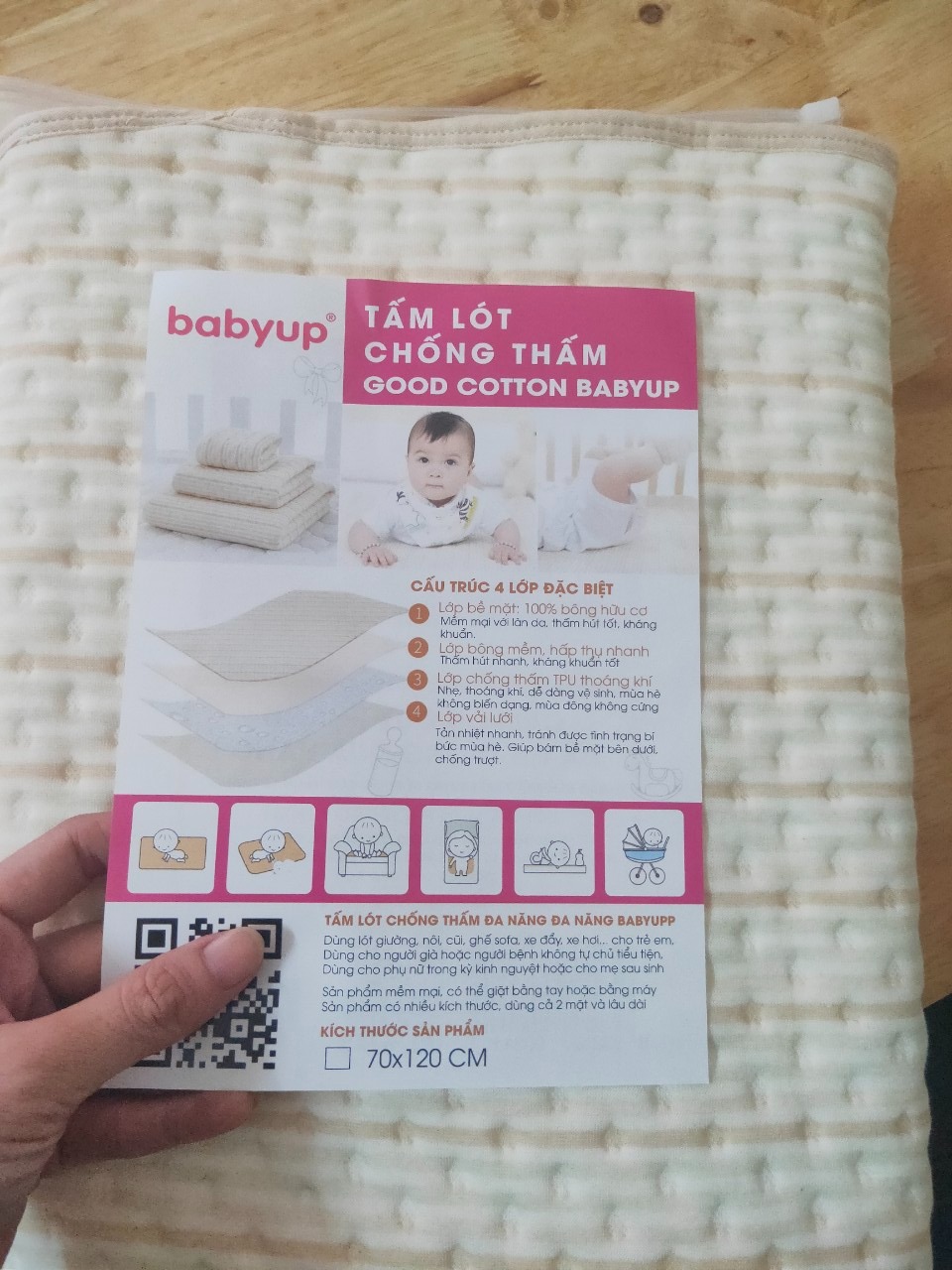 Nhận được hàng rất ưng từ cách đóng gói chỉnh chu, tấm lót mịn, sờ mát đường may viền kỹ. Với giá tầm này thì không có gì để chê hết, lót giường hoặc cũi đều được.