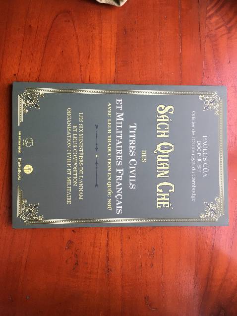 Cuốn sách hữu ích cho ai nghiên cứu về triều Nguyễn thời cuối thế kỷ 19 đầu thế kỷ 20.