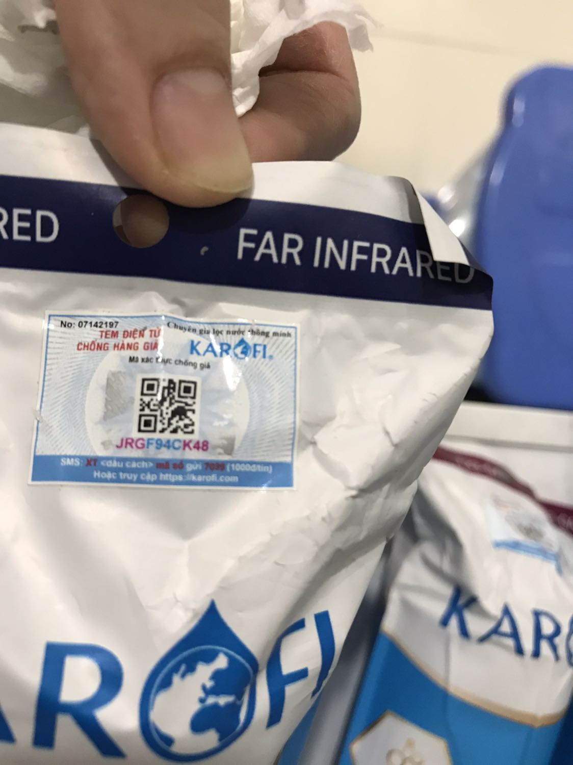 Sản phẩm chính hãng. Giao hàng nhanh. Mọi người dùng app Felix kiểm tra tiện lợi và đỡ tốn phí nhé.